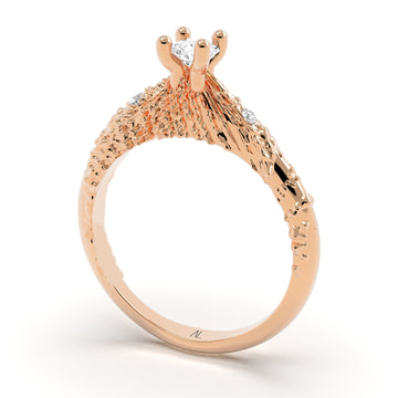 Nacre Passion - designový zásnubní prsten ze 14 kt zlata 2.69 g, třemi brilianty - antonielecher
