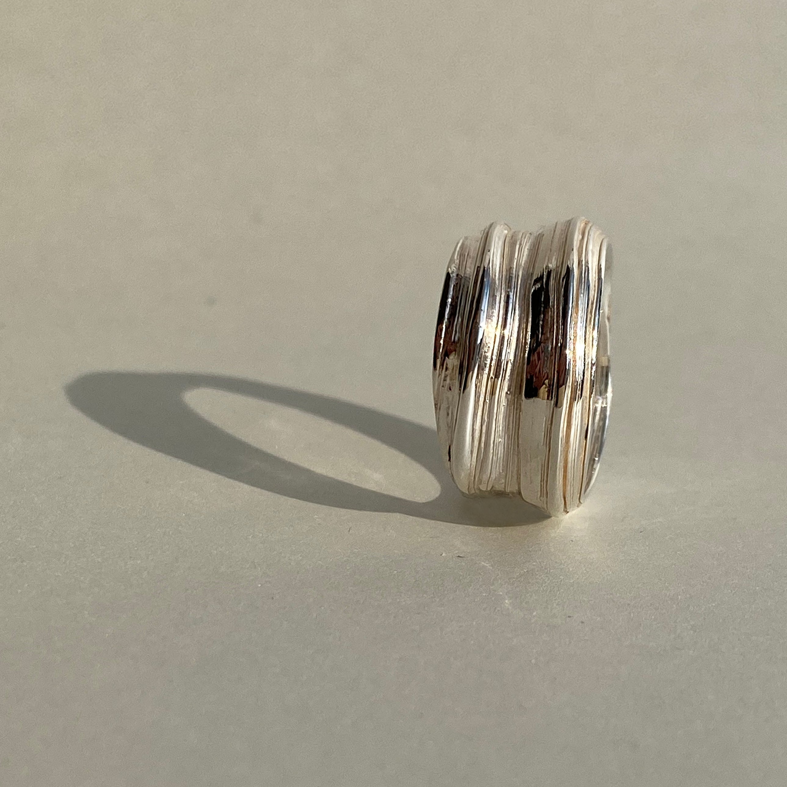 Flow II - stříbrný prsten - 925/1000 ag cca 8.32 g
