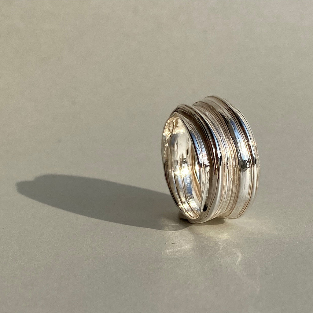 Flow II - stříbrný prsten - 925/1000 ag cca 8.32 g