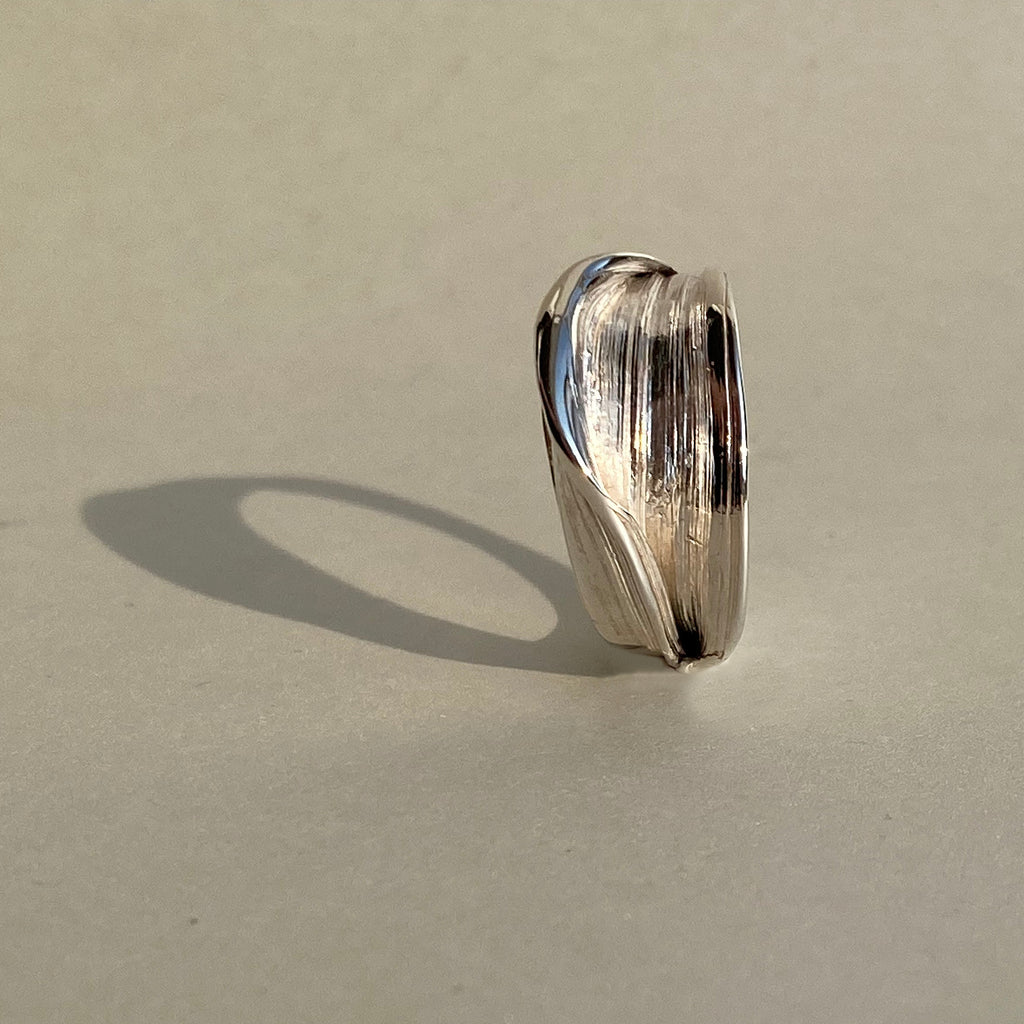 Flow II - stříbrný prsten - 925/1000 ag cca 6.98 g