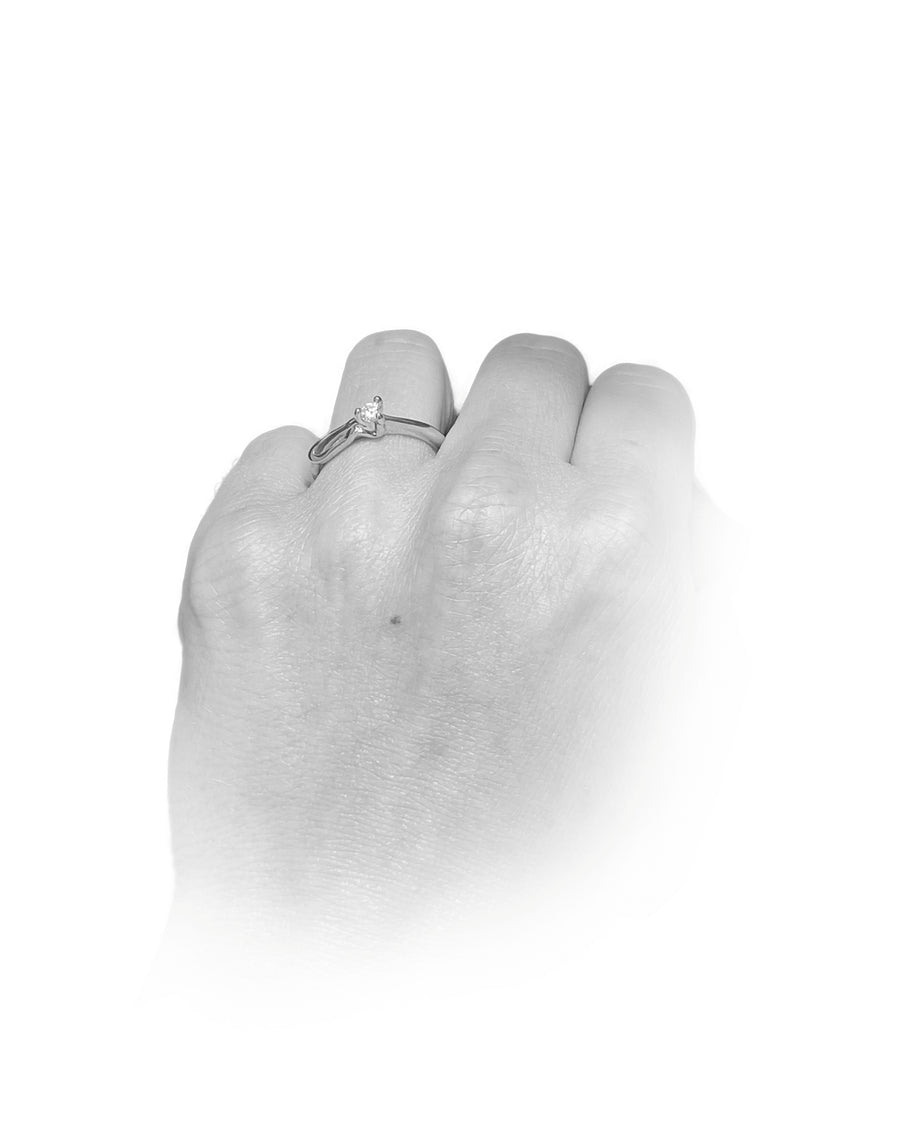 Nacre Amoris - designový zásnubní prsten ze 14 kt zlata 2, 71 g s thajským rubínem 0,14ct - antonielecher