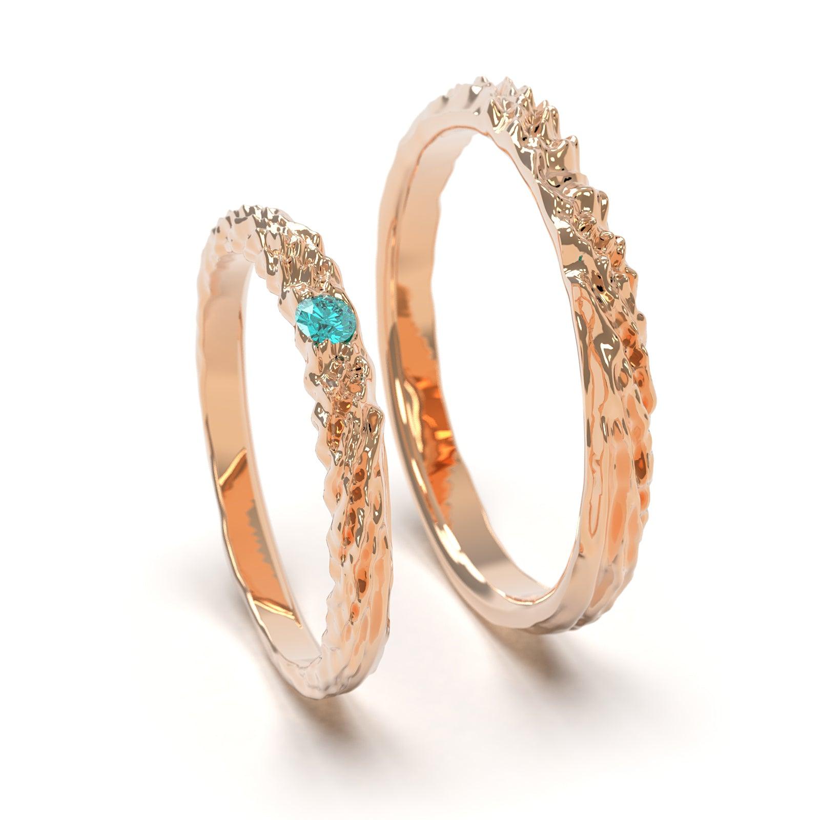 Nacre glint - designové snubní prsteny s briliantem nebo smaragdem 0.10ct žluté zlato 14 kt 6,79 g výška - antonielecher